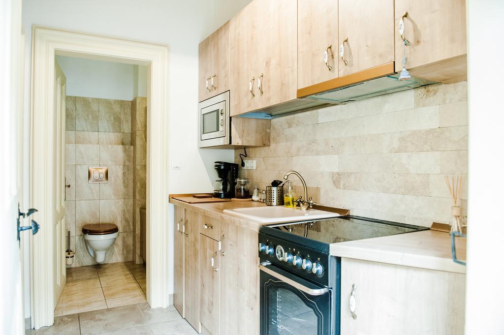 Brukenthal Central Apartments Sibiu Pokoj fotografie
